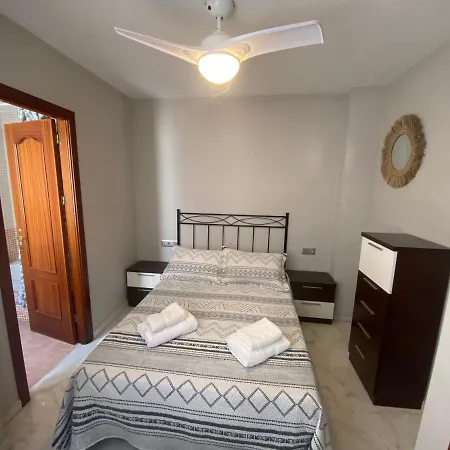 Centre 50 Meters To The Apartment *